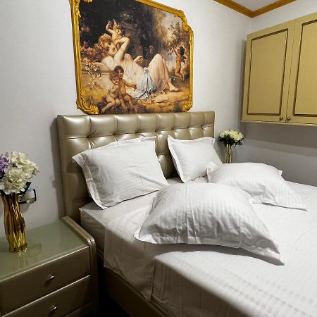 Oasis Historic Central House บูคาเรสต์ ภายนอก รูปภาพ