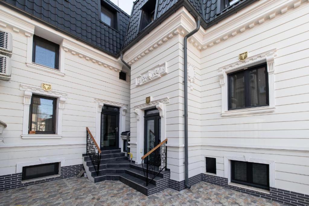 Oasis Historic Central House บูคาเรสต์ ภายนอก รูปภาพ